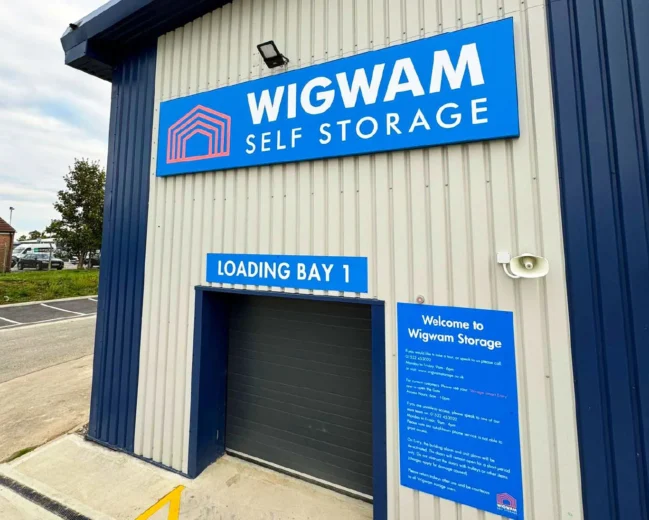 wigwam self storage in lincoln exterior